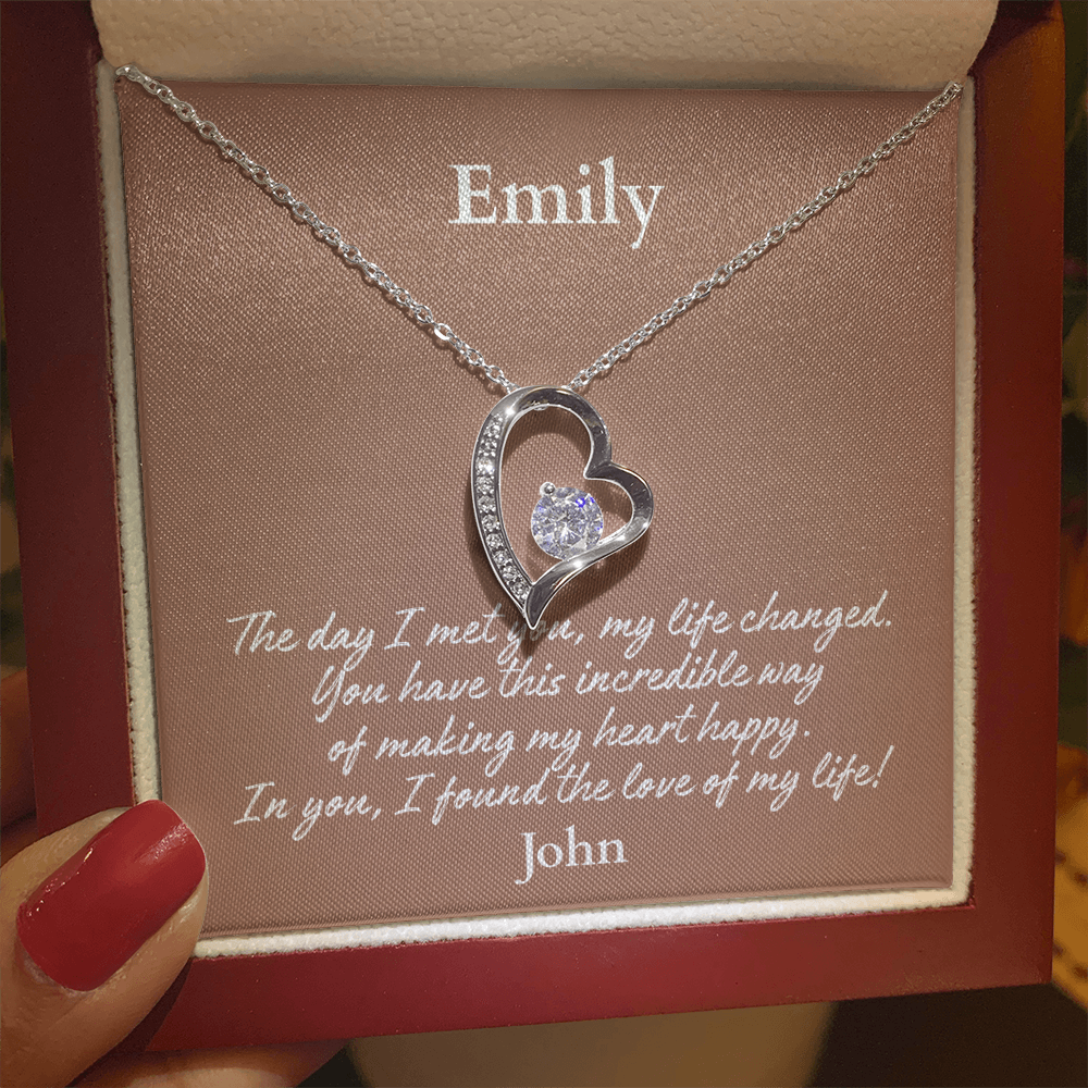Personalized Forever Love Necklace – Custom Name Gift for Her, Romantic Heart Pendant