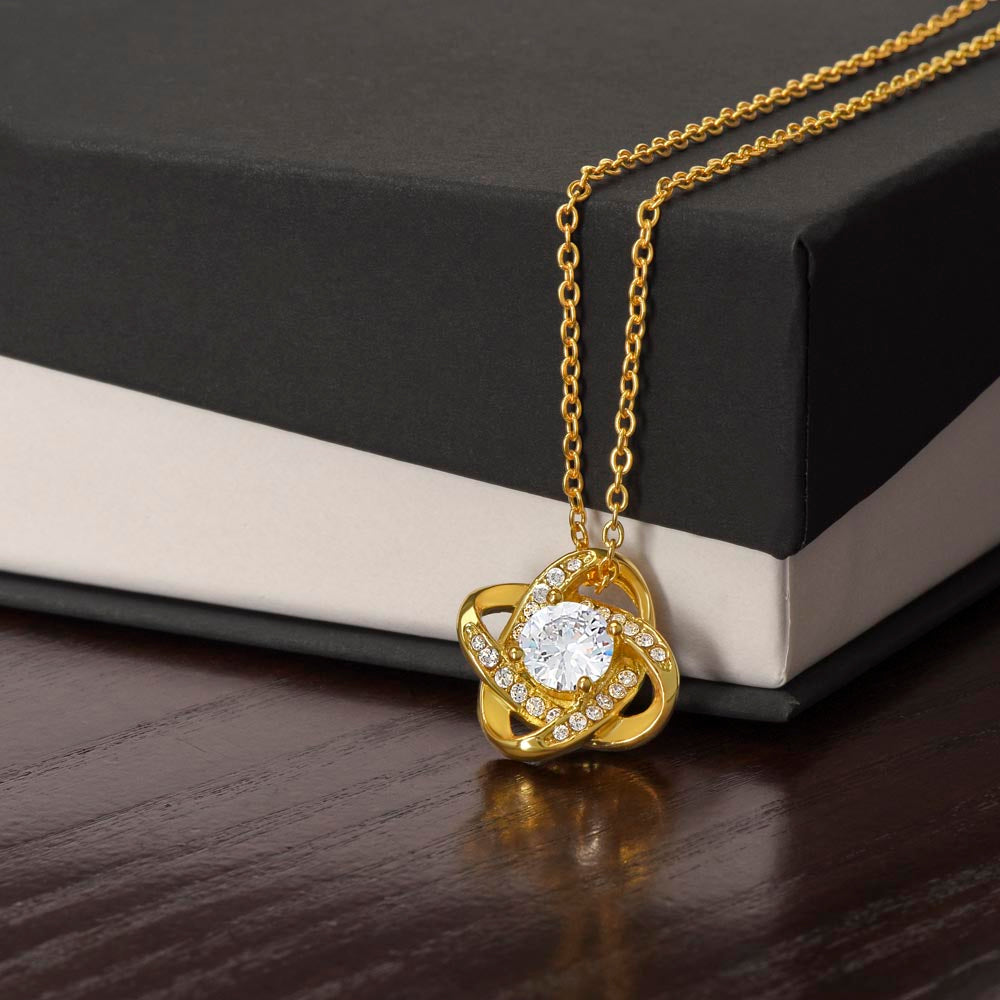 Love Knot Necklace – Symbol of Eternal Connection, Elegant Gift for Her