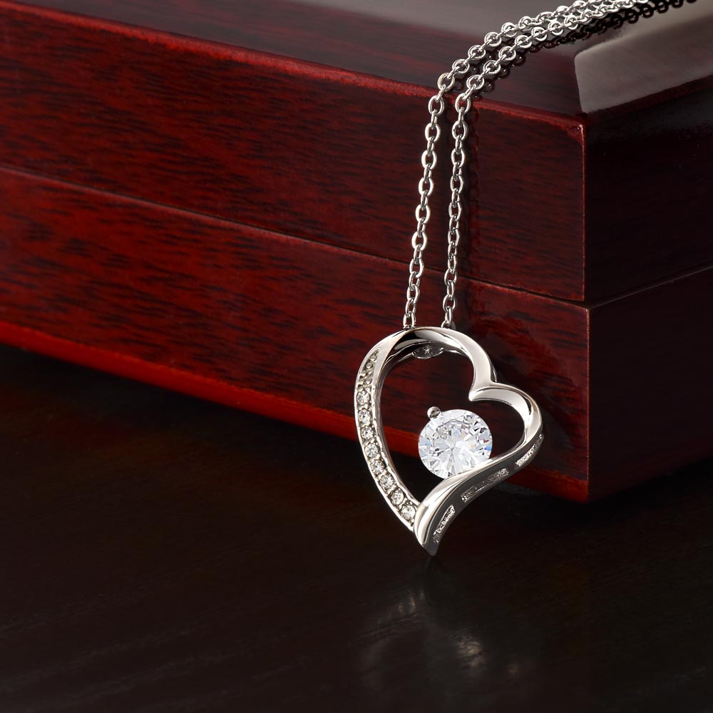 Forever Love Necklace – Heart Pendant with Sparkling CZ Crystal, Romantic Gift for Her