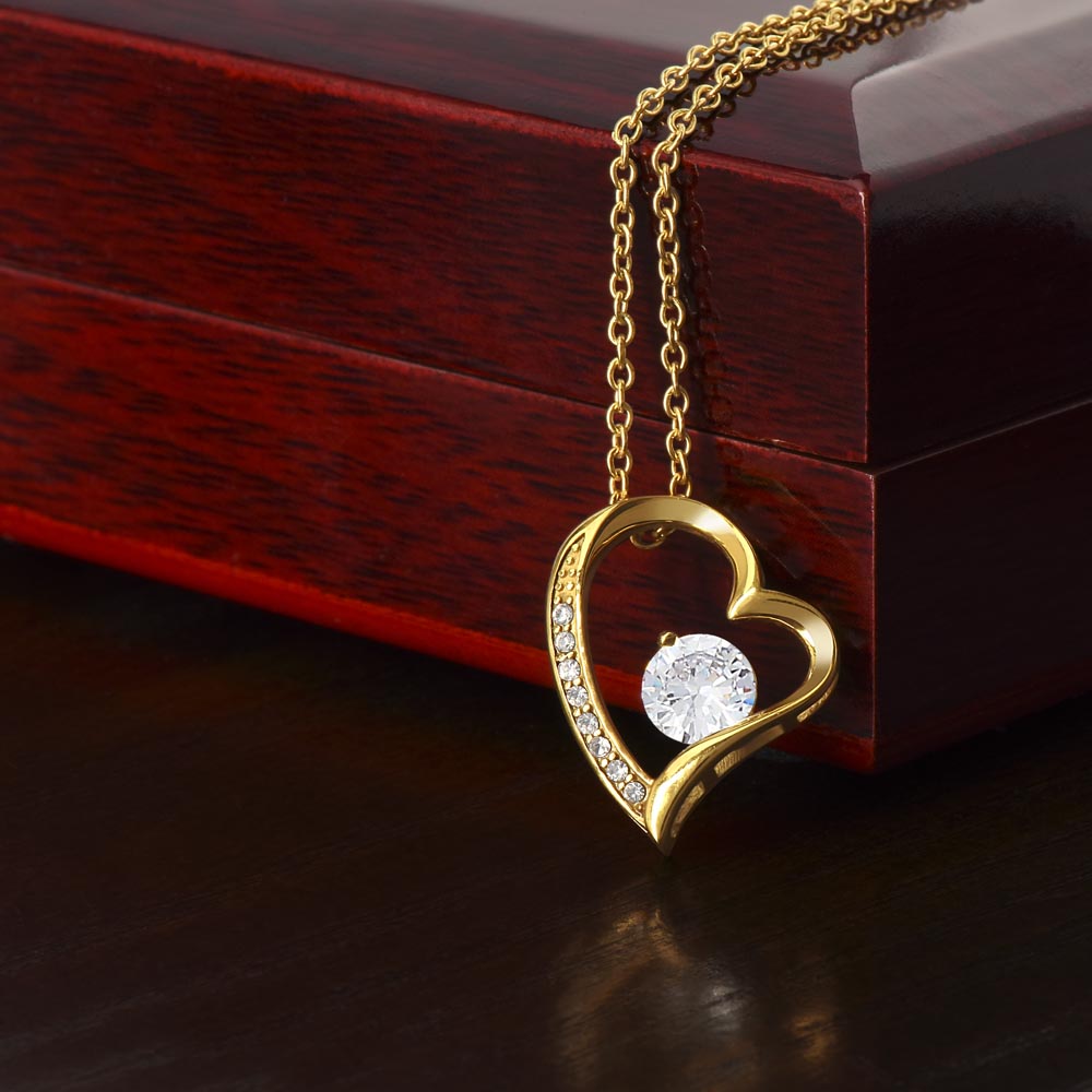 Forever Love Necklace – Heart Pendant with Sparkling CZ Crystal, Romantic Gift for Her